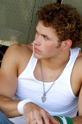 Kellan Lutz pic #256762