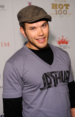 Kellan Lutz pic #276080