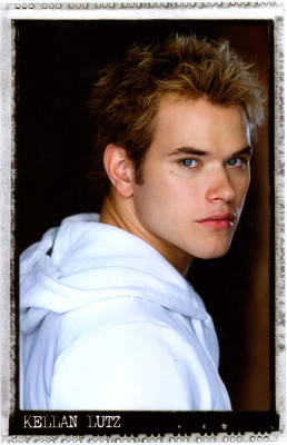 Kellan Lutz pic #275645
