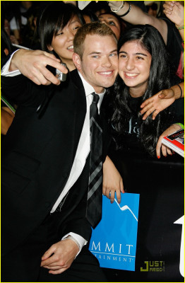 Kellan Lutz pic #275840