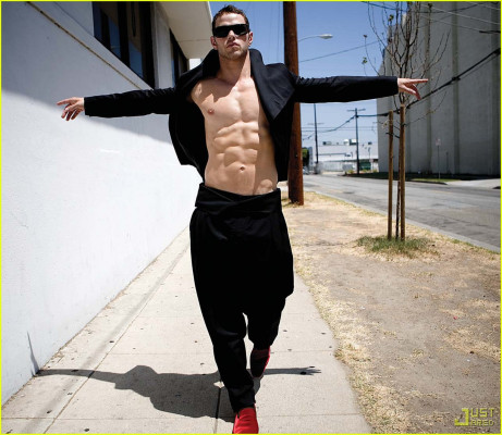 Kellan Lutz pic #250889