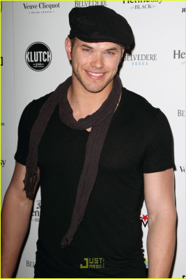 Kellan Lutz pic #225997