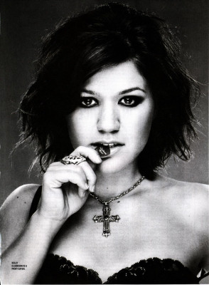 Kelly Clarkson pic #82704