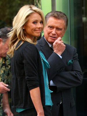 photo 20 in Kelly Ripa gallery [id243591] 2010-03-23 00:00:00