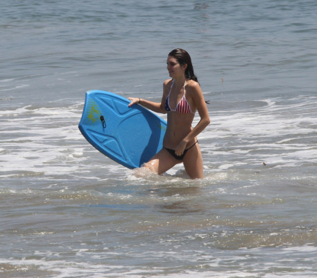 Kendall Jenner pic #618125