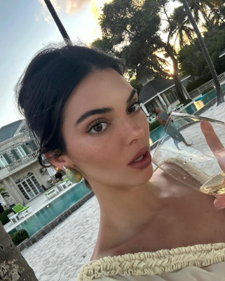 Kendall Jenner pic #1342312
