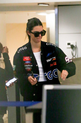 Kendall Jenner pic #1055022