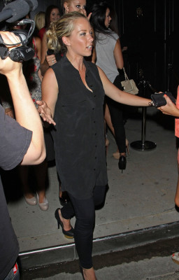 Kendra Wilkinson pic #522034