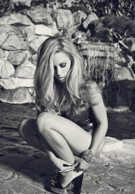 photo 28 in Kendra Wilkinson gallery [id236040] 2010-02-15 00:00:00