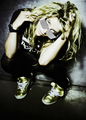 Kesha Rose Sebert pic #245406