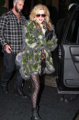 photo 19 in Kesha Rose Sebert gallery [id324186] 2011-01-04 00:00:00