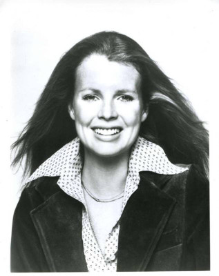 Kim Basinger pic #368815