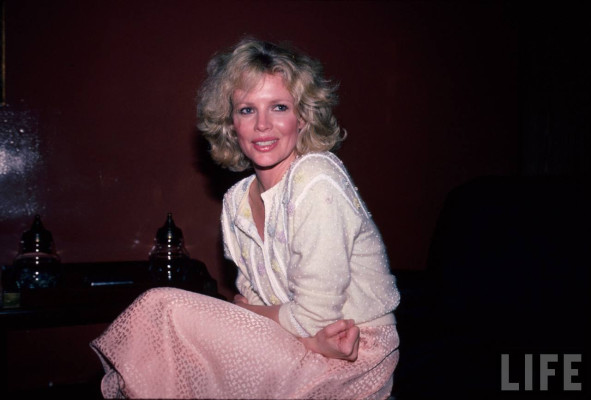 photo 29 in Kim Basinger gallery [id333826] 2011-01-25 00:00:00
