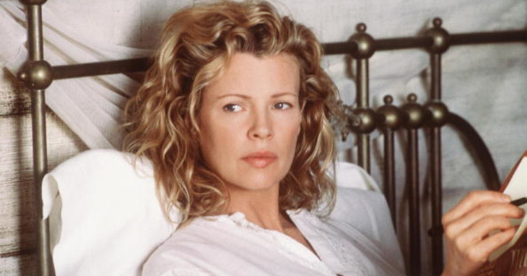 Kim Basinger pic #1314671
