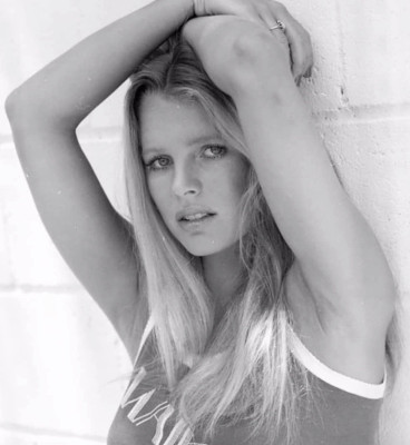 Kim Basinger pic #1314684