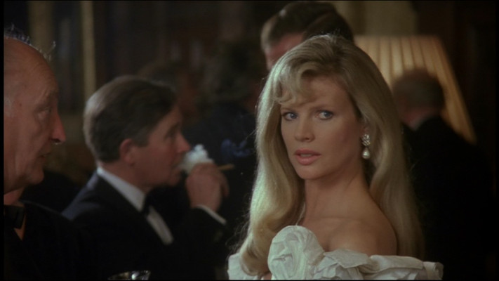 Kim Basinger pic #1252940