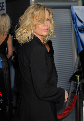 Kim Basinger pic #151639