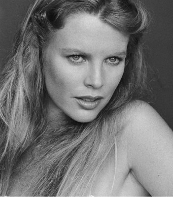 Kim Basinger pic #1314683