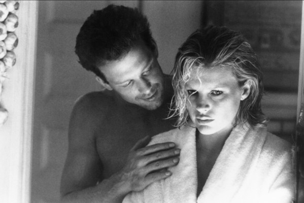 Kim Basinger pic #270076
