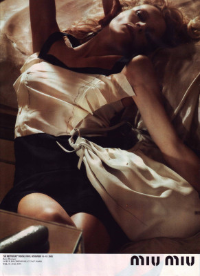 Kim Basinger pic #48951
