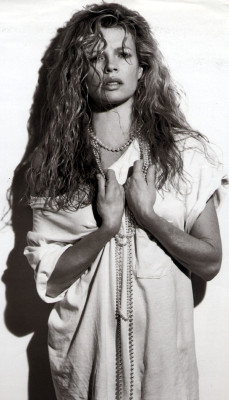 Kim Basinger pic #309413