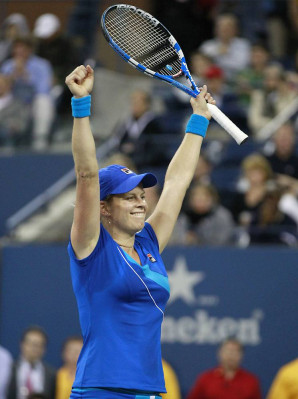 photo 7 in Kim Clijsters gallery [id520697] 2012-08-08 00:00:00