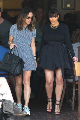 Kim Kardashian pic #950199