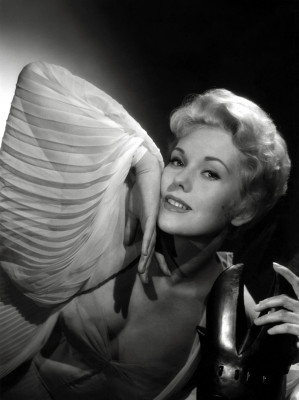 photo 9 in Kim Novak gallery [id241670] 2010-03-11 00:00:00