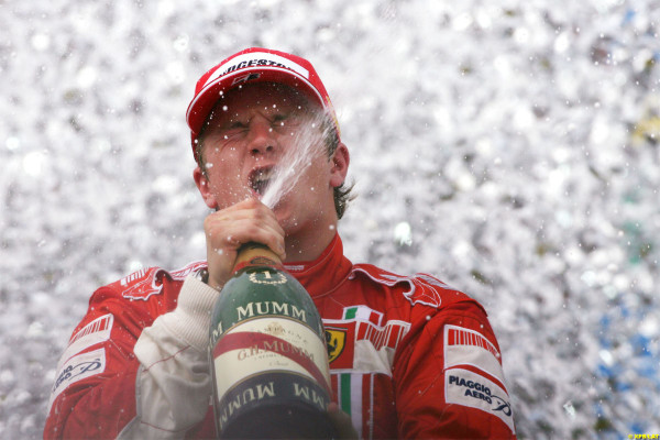photo 5 in Kimi Raikkonen gallery [id185608] 2009-09-30 00:00:00