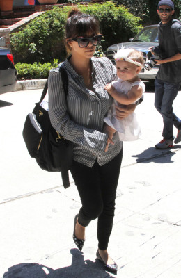 photo 9 in Kourtney Kardashian gallery [id611045] 2013-06-19 00:00:00
