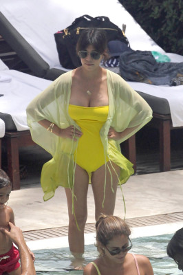 photo 27 in Kourtney Kardashian gallery [id622197] 2013-08-01 00:00:00