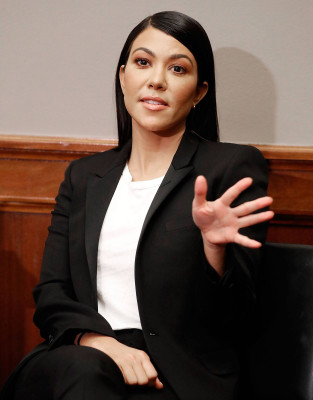 Kourtney Kardashian pic #1033363