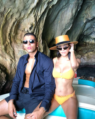 Kourtney Kardashian pic #1054839