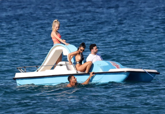 Kourtney Kardashian pic #949577