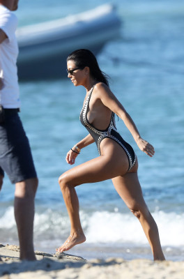 Kourtney Kardashian pic #949069