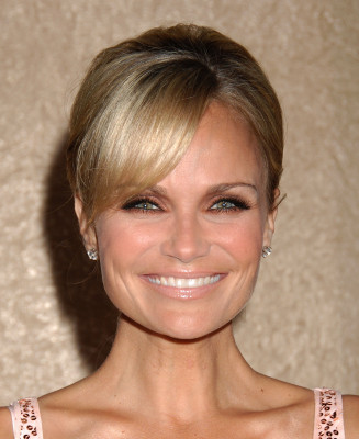 Kristin Chenoweth pic #229003