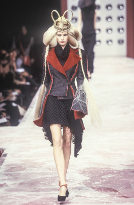 photo 19 in Kirsty Hume gallery [id1362445] 2024-12-25 00:00:00