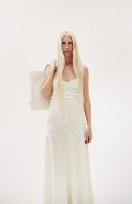 photo 14 in Kirsty Hume gallery [id1362977] 2025-01-06 00:00:00