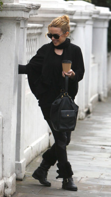 photo 6 in Kylie Minogue gallery [id332498] 2011-01-25 00:00:00