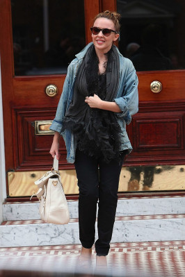 Kylie Minogue pic #247598