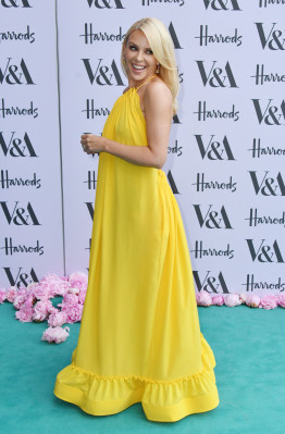 photo 24 in Kylie Minogue gallery [id862233] 2016-07-03 00:00:00