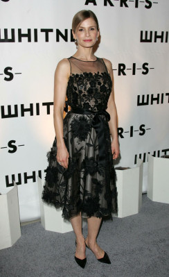 photo 7 in Kyra Sedgwick gallery [id344622] 2011-02-22 00:00:00