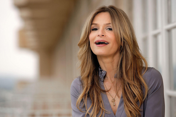 photo 8 in Kyra Sedgwick gallery [id286686] 2010-09-14 00:00:00