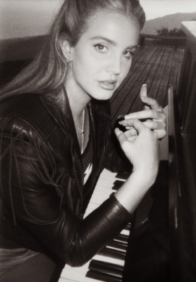 Lana Del Rey pic #1343555