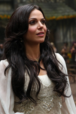 Lana Parrilla pic #851317