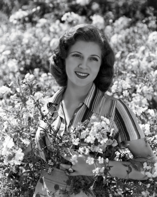 Lana Turner pic #289676