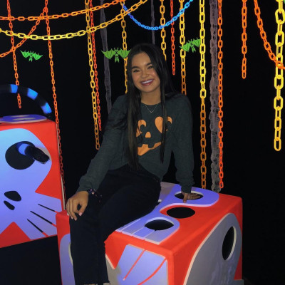Landry Bender pic #1073356