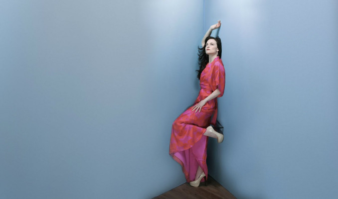 photo 22 in Lara Pulver gallery [id671683] 2014-02-24 00:00:00