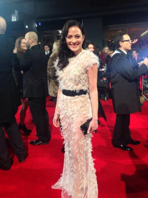 Lara Pulver pic #671122