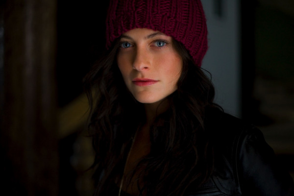 Lara Pulver pic #441031